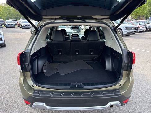 Used 2023 Subaru Forester Touring AWD/4WD image 26