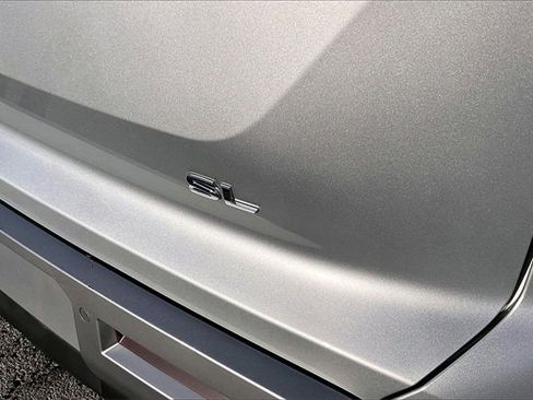 Certified 2025 Nissan Pathfinder SL image 8