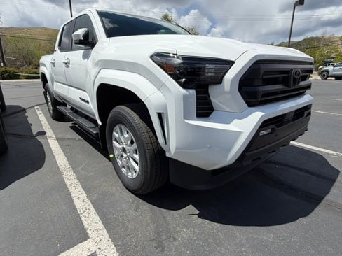 New 2026 Toyota Tacoma SR5 AWD/4WD image 1
