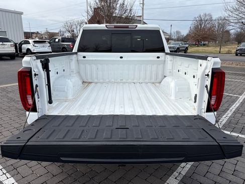 Certified 2022 GMC Sierra 1500 SLT w/ SLT Premium Package image 38
