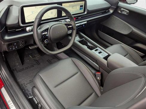 New 2025 Hyundai Ioniq 6 Limited RWD image 3