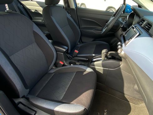 Used 2023 Nissan Versa SV image 16