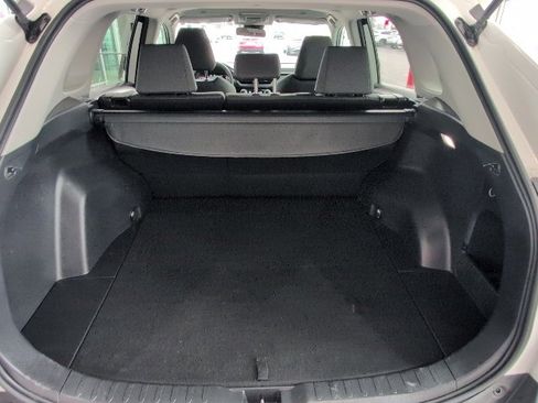 Used 2024 Toyota RAV4 XLE image 10