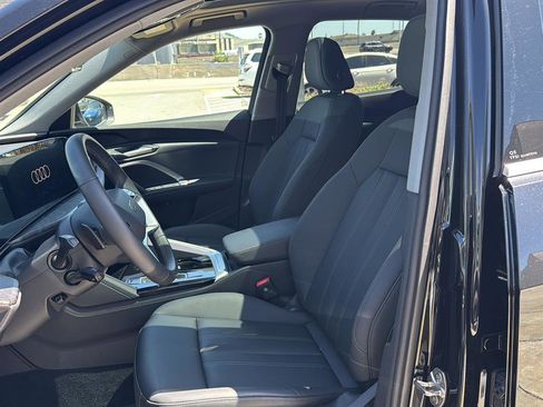 Used 2025 Audi Q5 Premium w/ Convenience Package AWD/4WD image 12