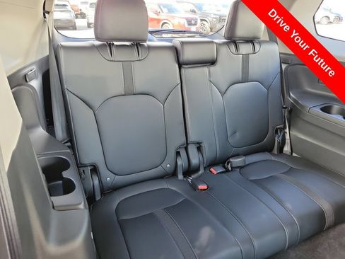Used 2024 Honda Pilot EX-L image 23