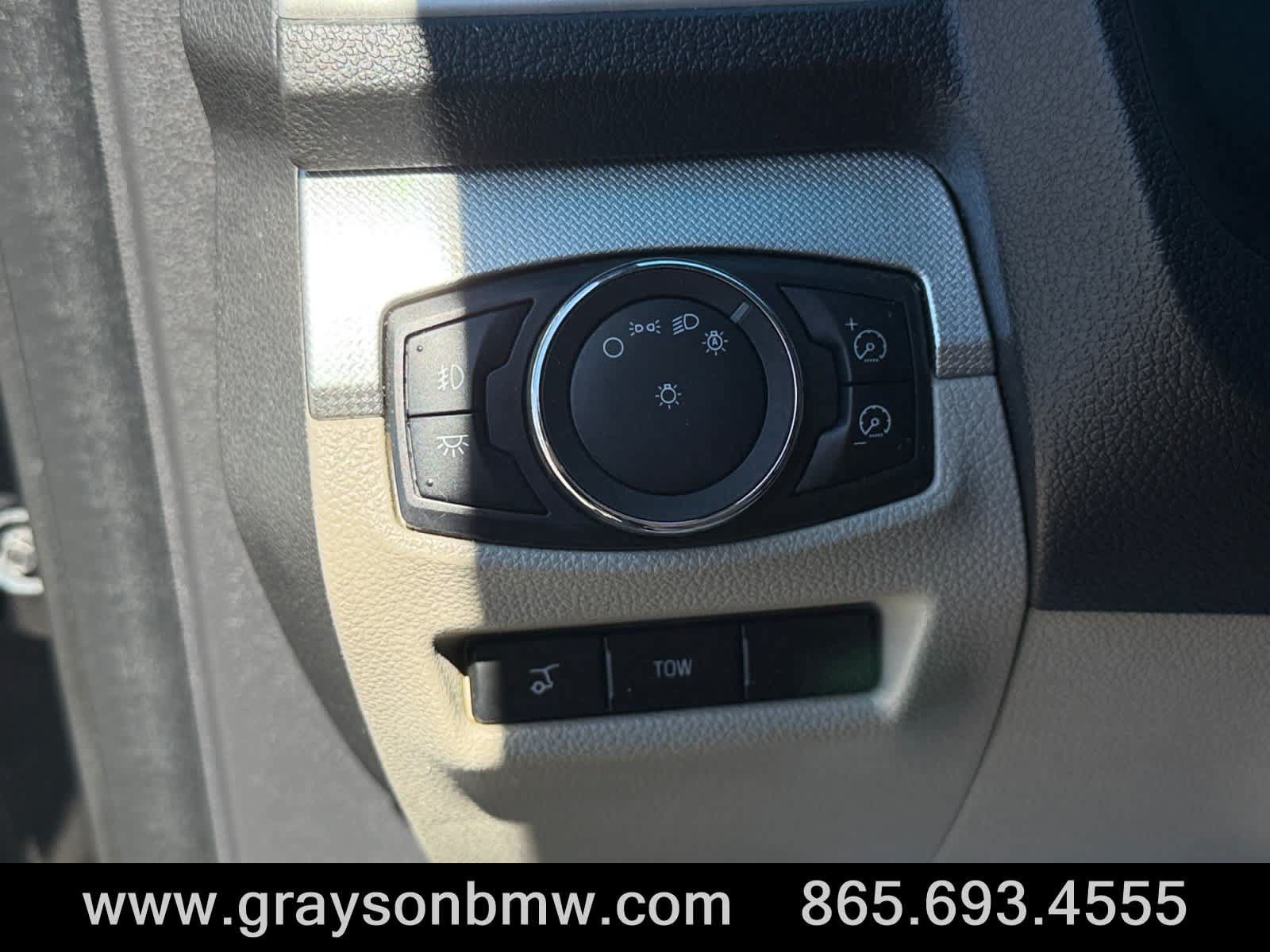 Used 2012 Ford Explorer XLT AWD/4WD image 1