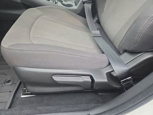 Used 2024 Subaru Crosstrek 2.0i AWD/4WD image 18