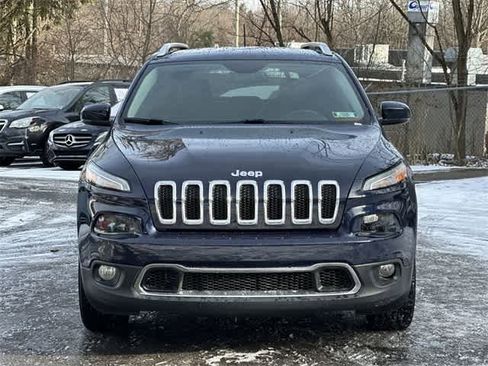 Used 2016 Jeep Cherokee Limited image 27