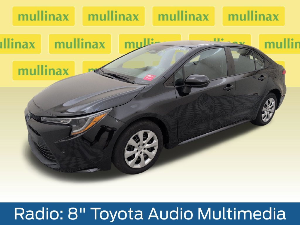 Used 2024 Toyota Corolla LE FWD image 11