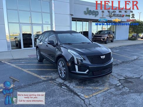 Used 2020 Cadillac XT5 Sportv AWD/4WD image 1