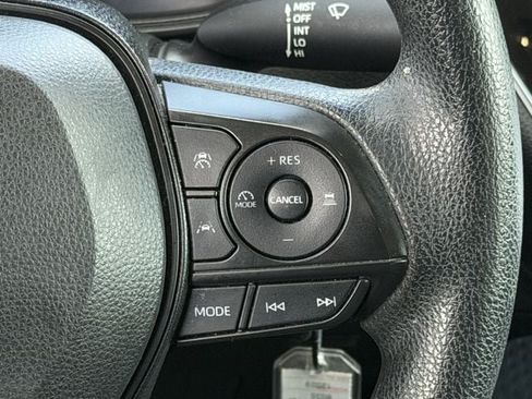 Used 2024 Toyota Corolla LE FWD image 13