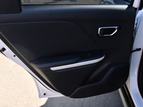 Used 2025 Kia K4 GT-Line w/ GT-Line Premium Package image 41