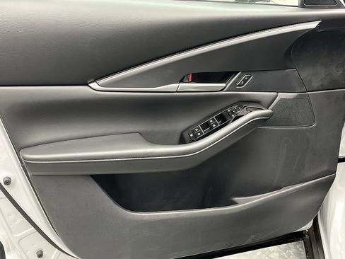 New 2025 MAZDA CX-30 AWD 2.5 S w/ Select Sport Pkg image 6