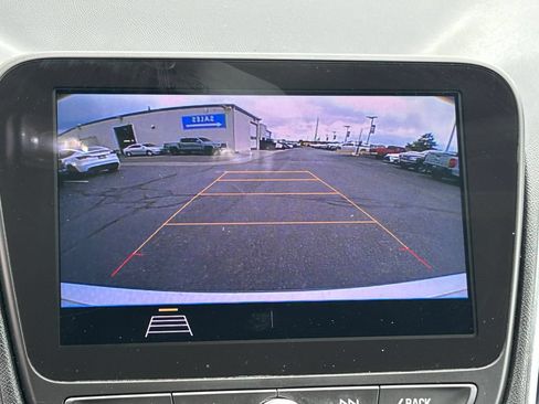 Used 2020 Chevrolet Malibu LT FWD image 15