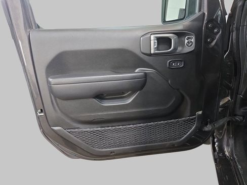 Used 2024 Jeep Wrangler Sport S image 29