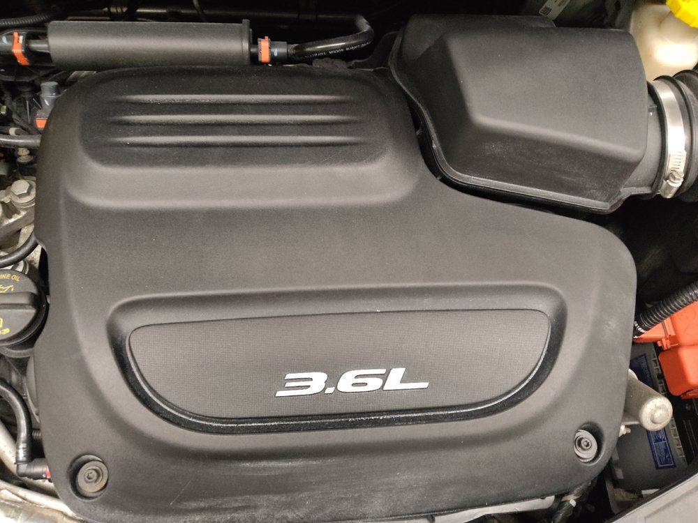 Used 2017 Chrysler Pacifica LX FWD image 30