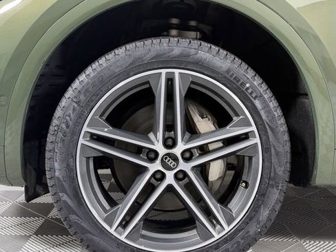 Certified 2023 Audi Q5 e Prestige w/ Prestige Package image 9