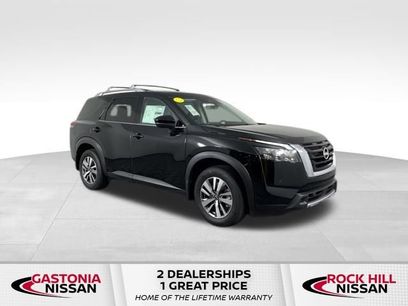 New 2025 Nissan Pathfinder SL
