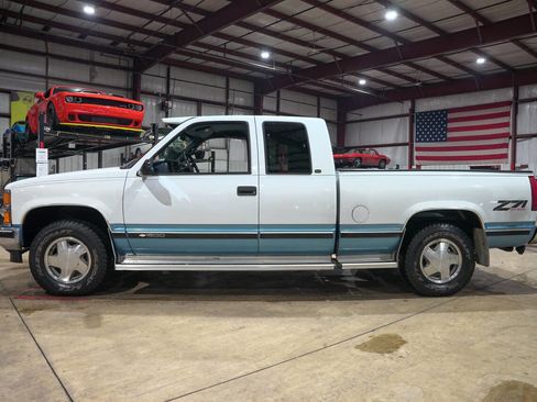 Used 1997 Chevrolet Silverado 1500 4x4 Extended Cab image 4