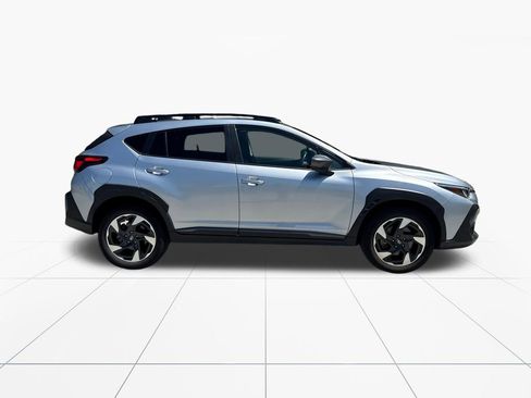 Used 2024 Subaru Crosstrek 2.5i Limited w/ Crosstrek Mirror Package AWD/4WD image 10