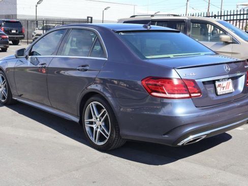 Used 2015 Mercedes-Benz E 400 4MATIC Sedan w/ Lighting Package image 5