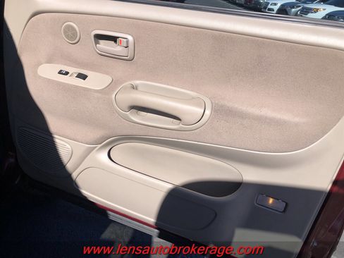 Used 2005 Toyota Tundra SR5 image 16