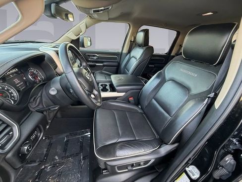 Used 2019 RAM 1500 Laramie image 10