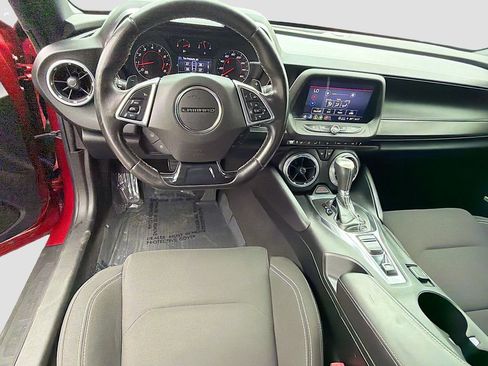 Used 2021 Chevrolet Camaro LT w/ Technology Package RWD image 15