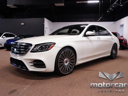 Used 2018 Mercedes-Benz S 560 Sedan image 3