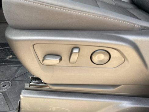 New 2026 Chevrolet Silverado 1500 Custom RWD image 18