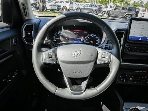 Used 2024 Ford Bronco Sport Outer Banks image 18