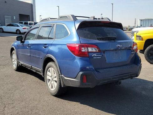Used 2019 Subaru Outback 3.6R Limited w/ Popular Package #2 AWD/4WD image 3
