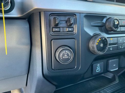 New 2025 Ford F350 XL w/ XL Chrome Package image 64