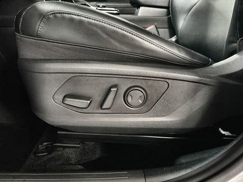 Certified 2023 Kia Sportage EX image 16