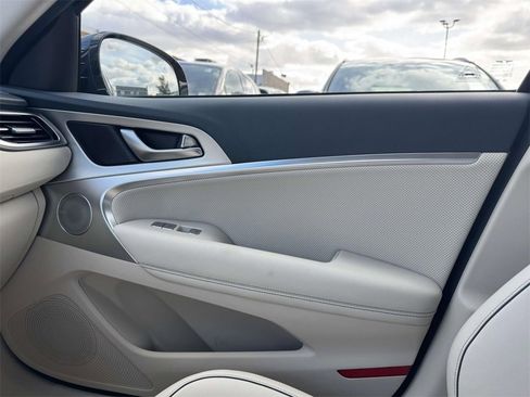 Certified 2026 Genesis G70 2.5T Prestige image 34