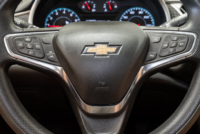 Used 2024 Chevrolet Malibu LT FWD image 12