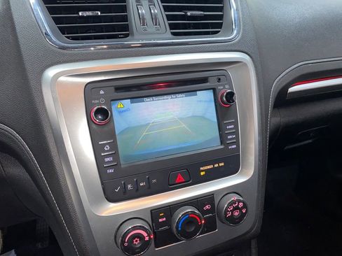 Used 2016 GMC Acadia SLE AWD/4WD image 21