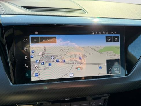 Used 2023 Audi e-tron GT Premium Plus image 16