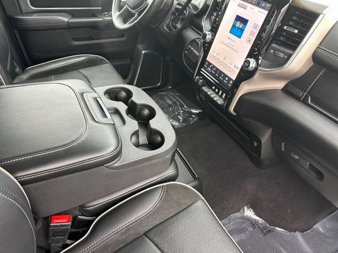 Used 2024 RAM 2500 Laramie image 15