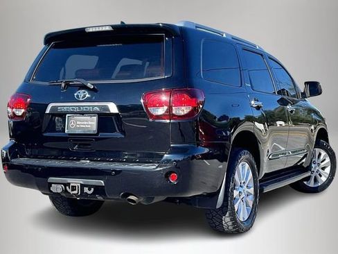 Used 2020 Toyota Sequoia Platinum image 5