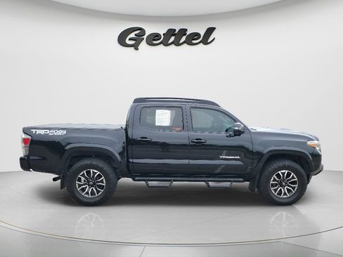 Certified 2021 Toyota Tacoma TRD Sport w/ Technology Package AWD/4WD image 4