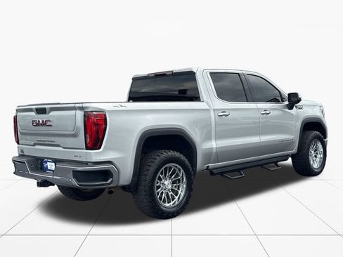 Used 2022 GMC Sierra 1500 SLT AWD/4WD image 6