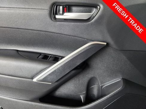 Used 2023 Toyota Corolla Cross XLE w/ Convenience Package FWD image 21