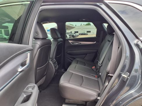 Certified 2023 Cadillac XT5 Luxury AWD/4WD image 12