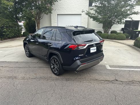 Used 2024 Toyota RAV4 Limited w/ Advanced Technology Package AWD/4WD image 9
