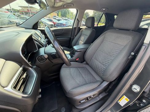 Used 2021 Chevrolet Equinox LT AWD/4WD image 19