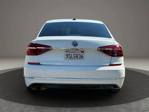 Used 2017 Volkswagen Passat 1.8T R-Line FWD image 6