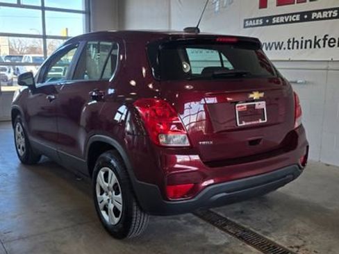Used 2017 Chevrolet Trax LS image 3