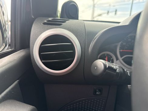 Used 2010 Jeep Wrangler Unlimited Sahara AWD/4WD image 37
