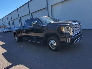 Used 2020 GMC Sierra 3500 Denali w/ Denali Ultimate Package video 2